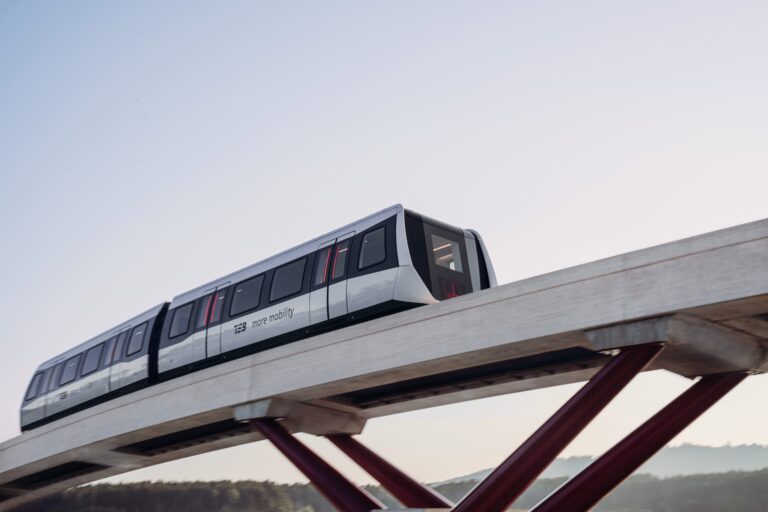 Transport System Bögl Could Soon Be Floating in Hamburg