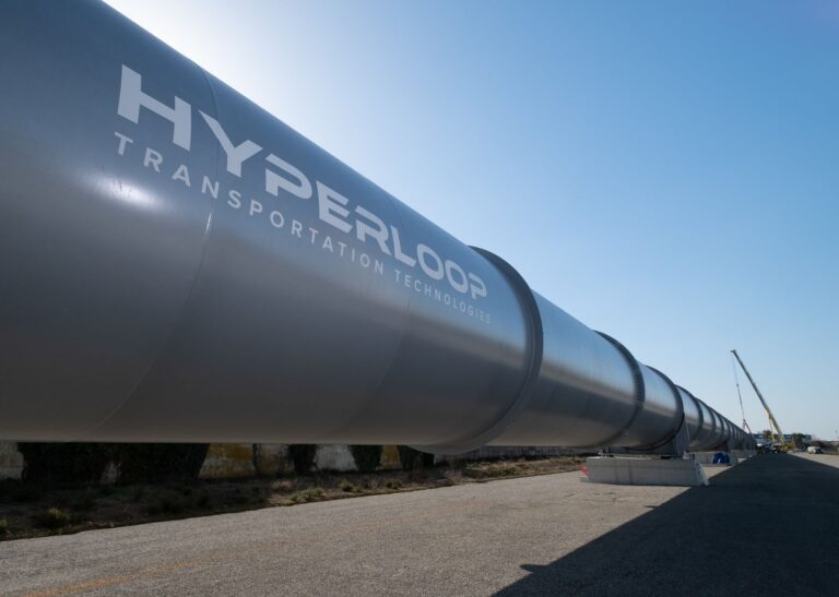 Why the Hyperloop Is Unrealistic
